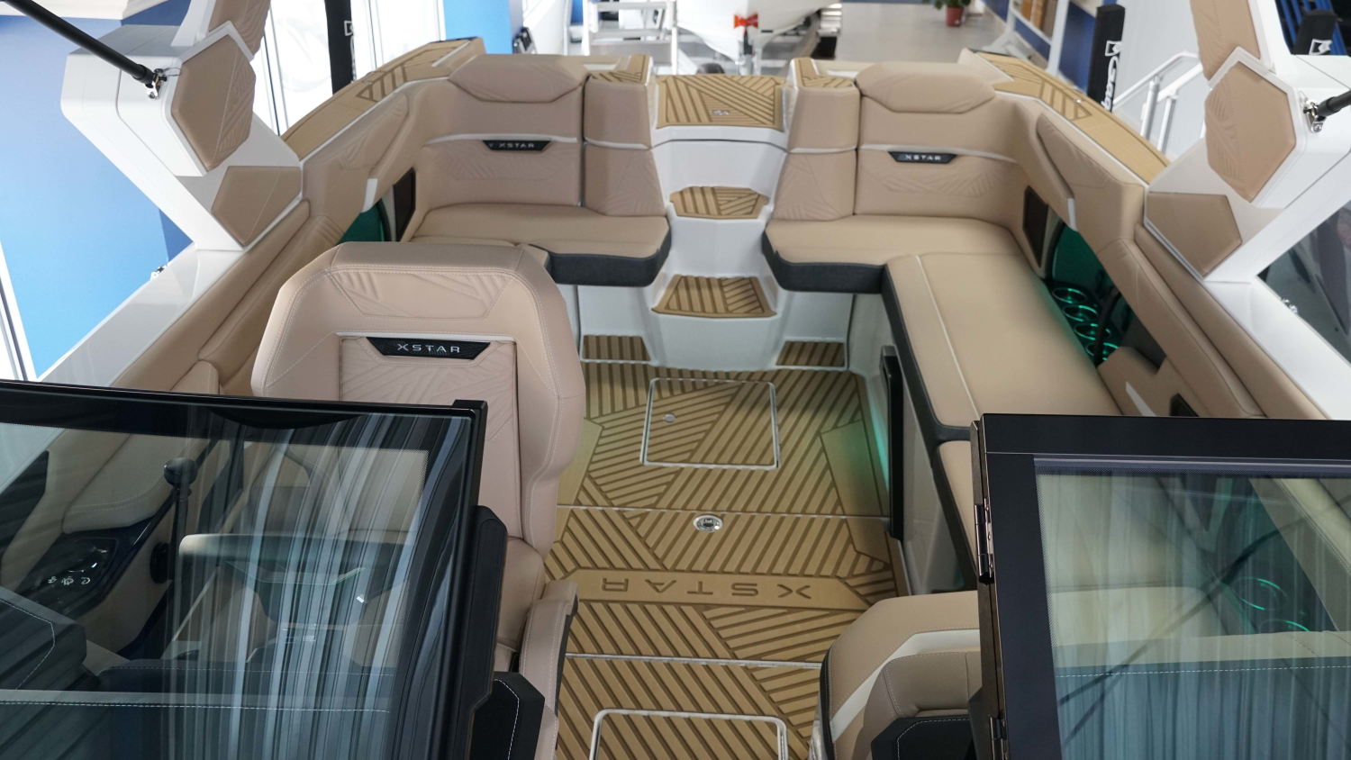 2025 MasterCraft XStar 23