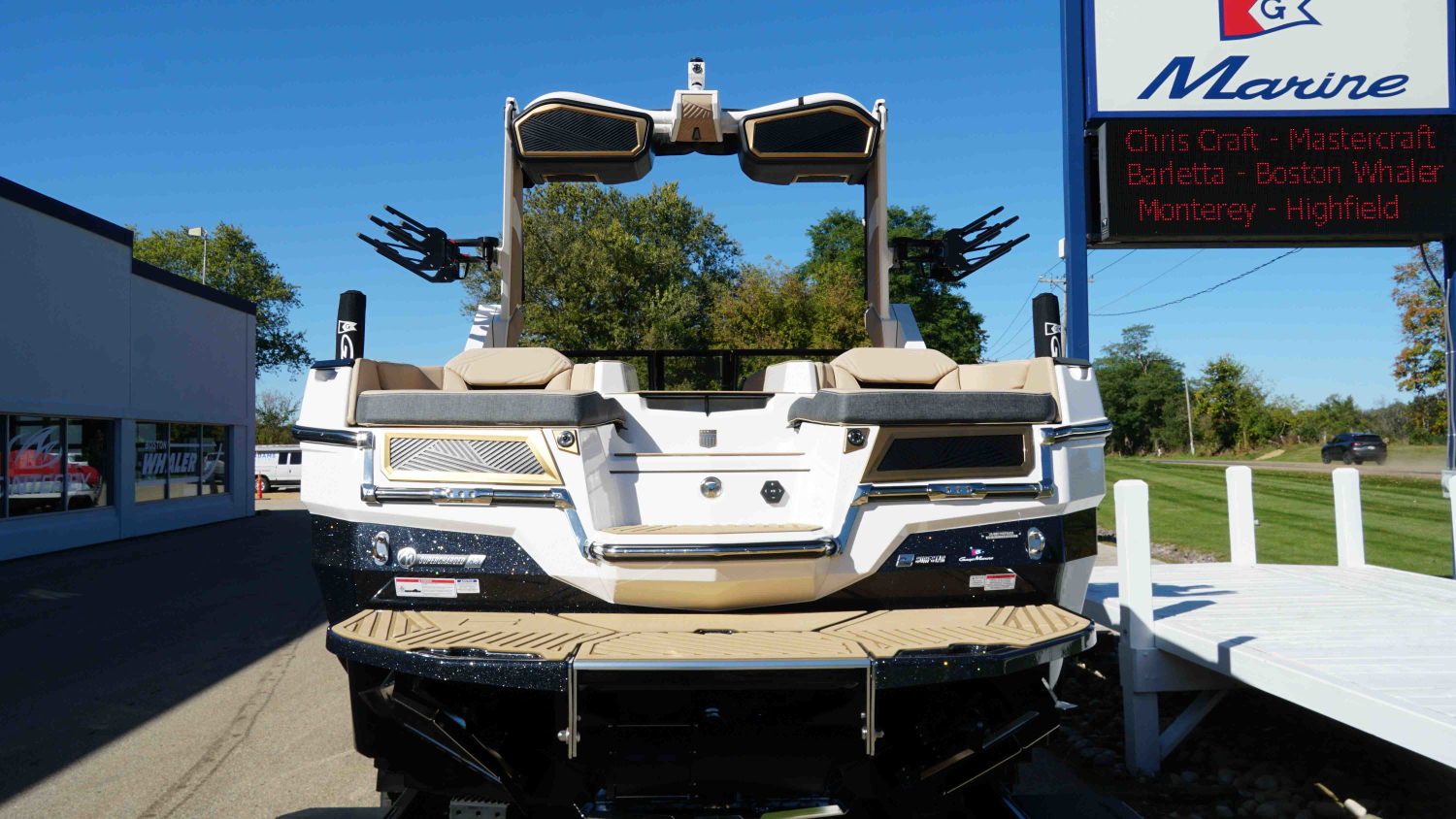 2025 MasterCraft XStar 23