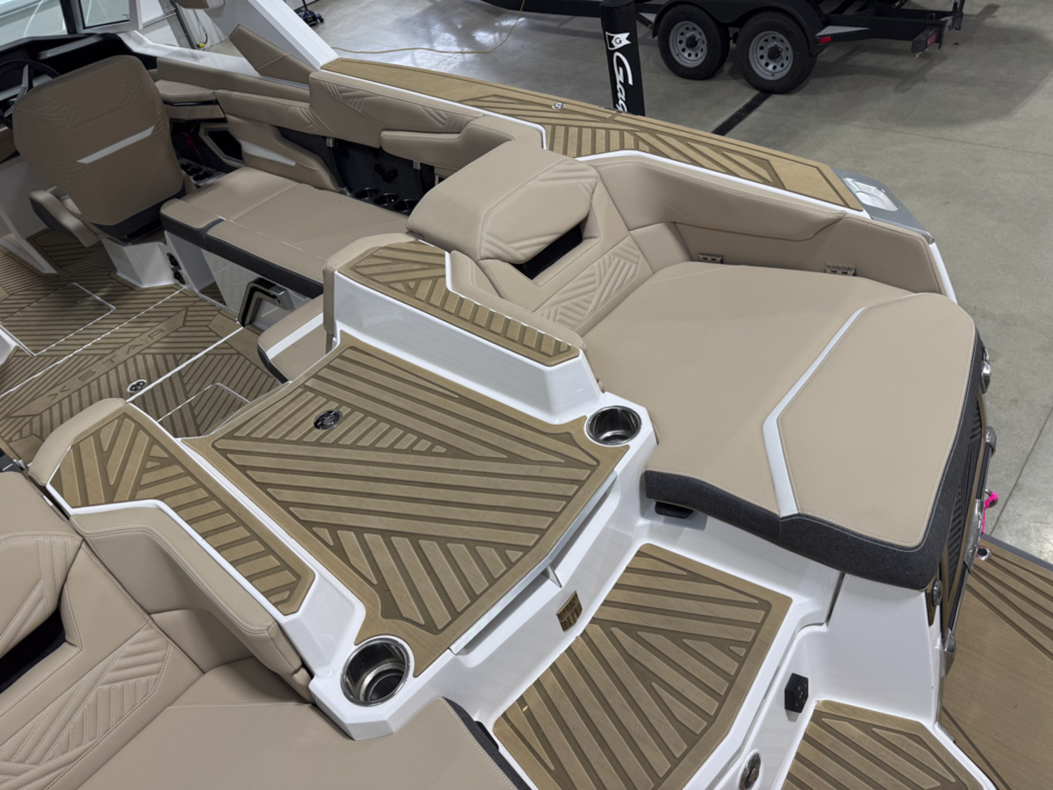 2025 MasterCraft XSTAR 23