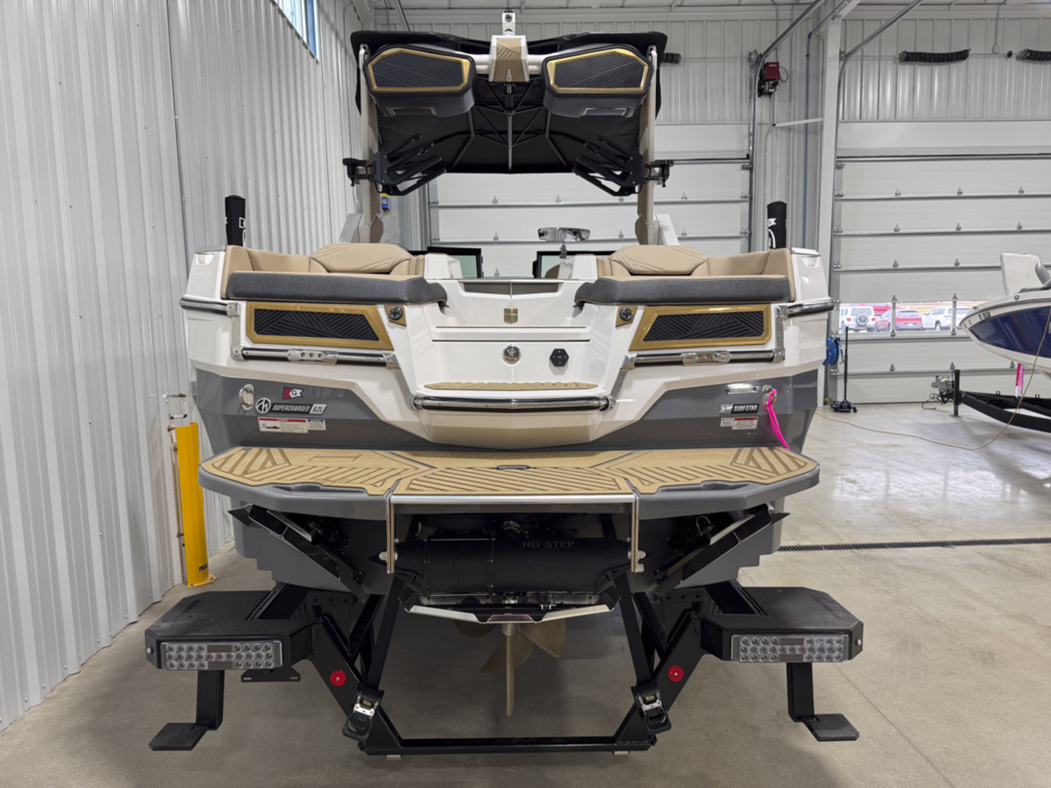 2025 MasterCraft XSTAR 23