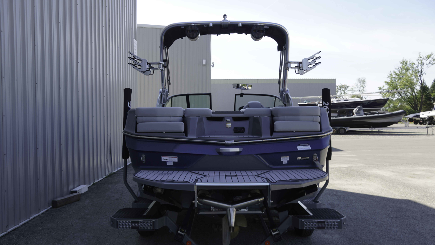 2023 MasterCraft XT20