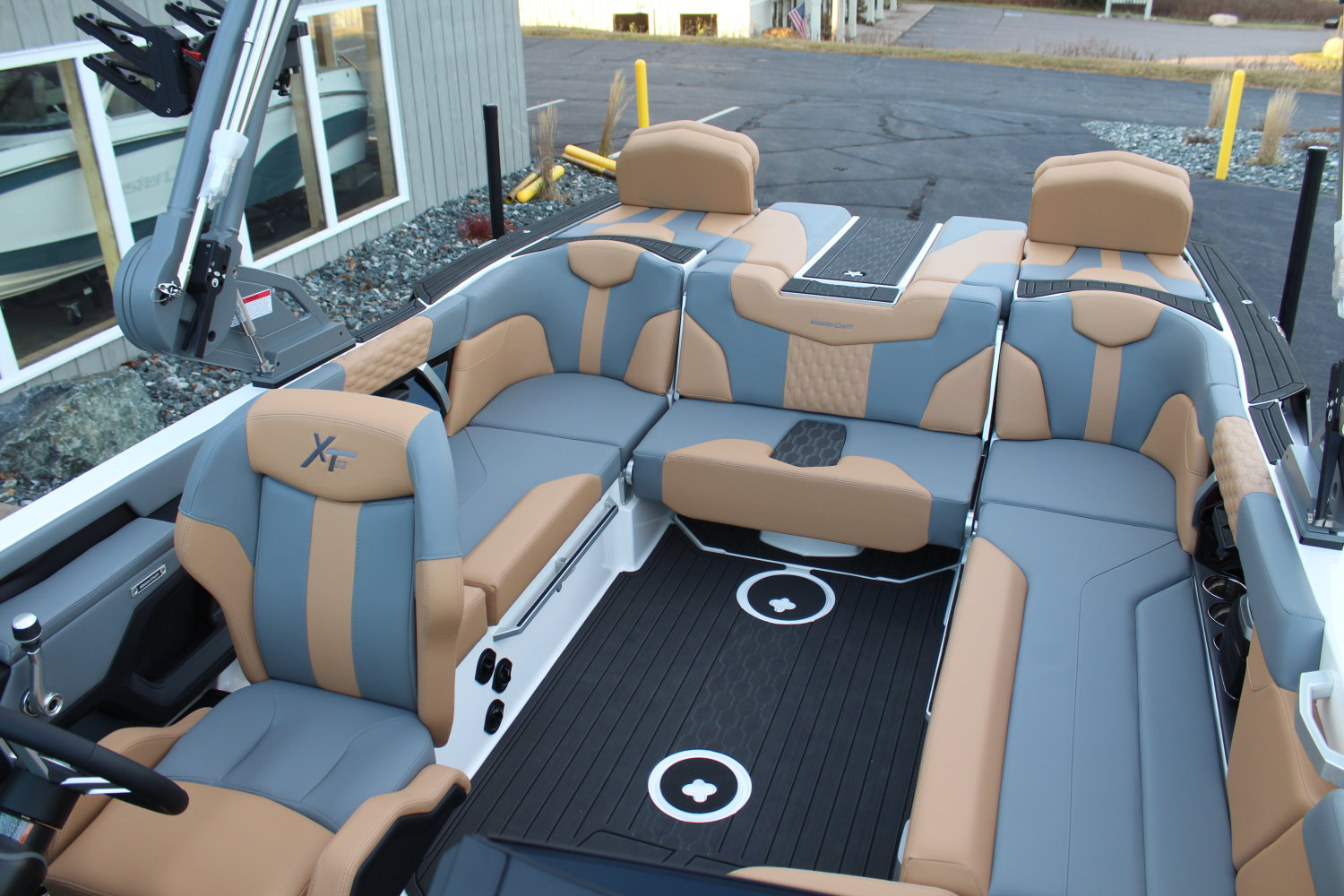 2026 MasterCraft XT22