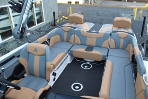 2026-mastercraft-xt22-123300-image18