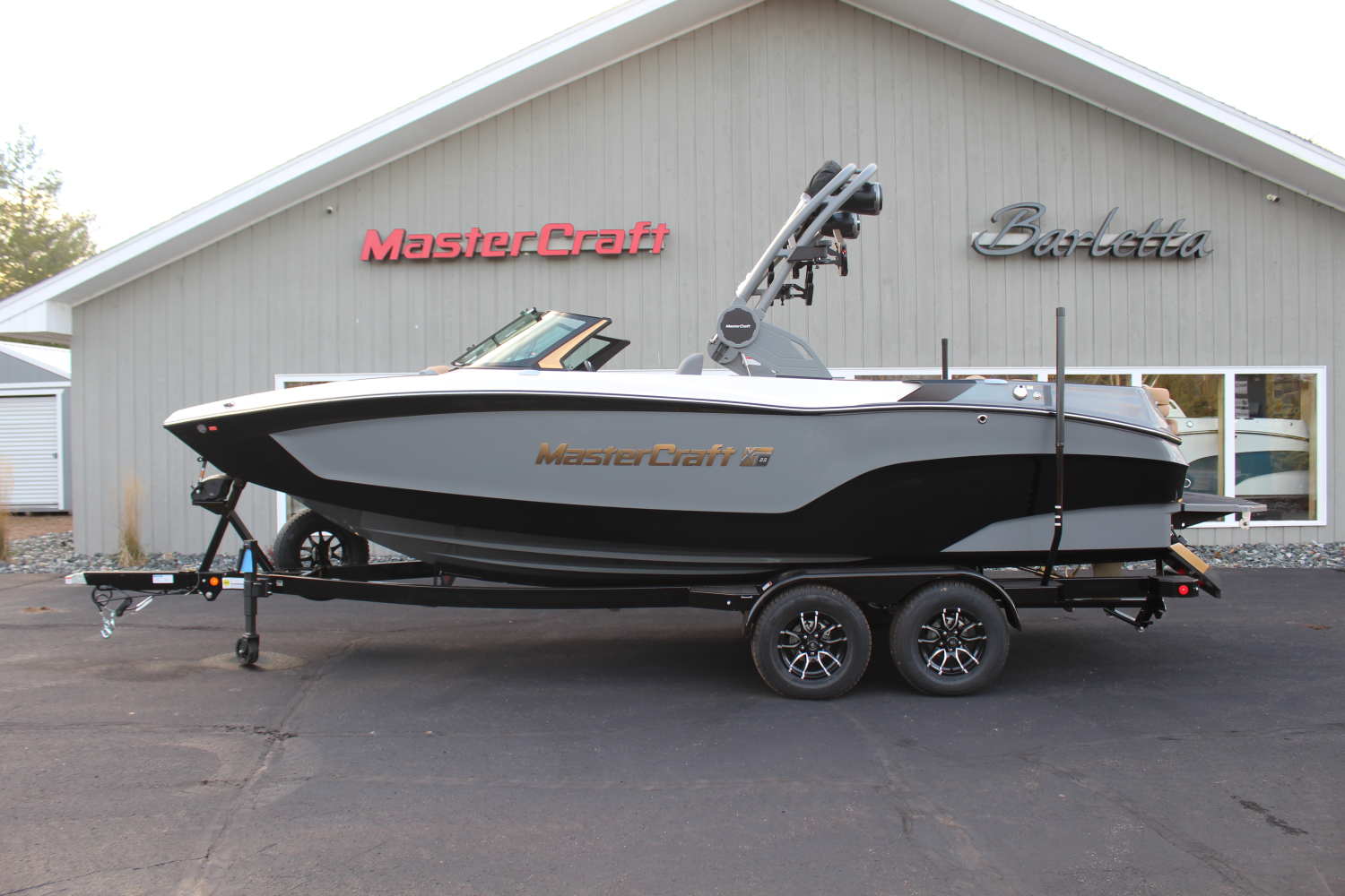 2026 MasterCraft XT22