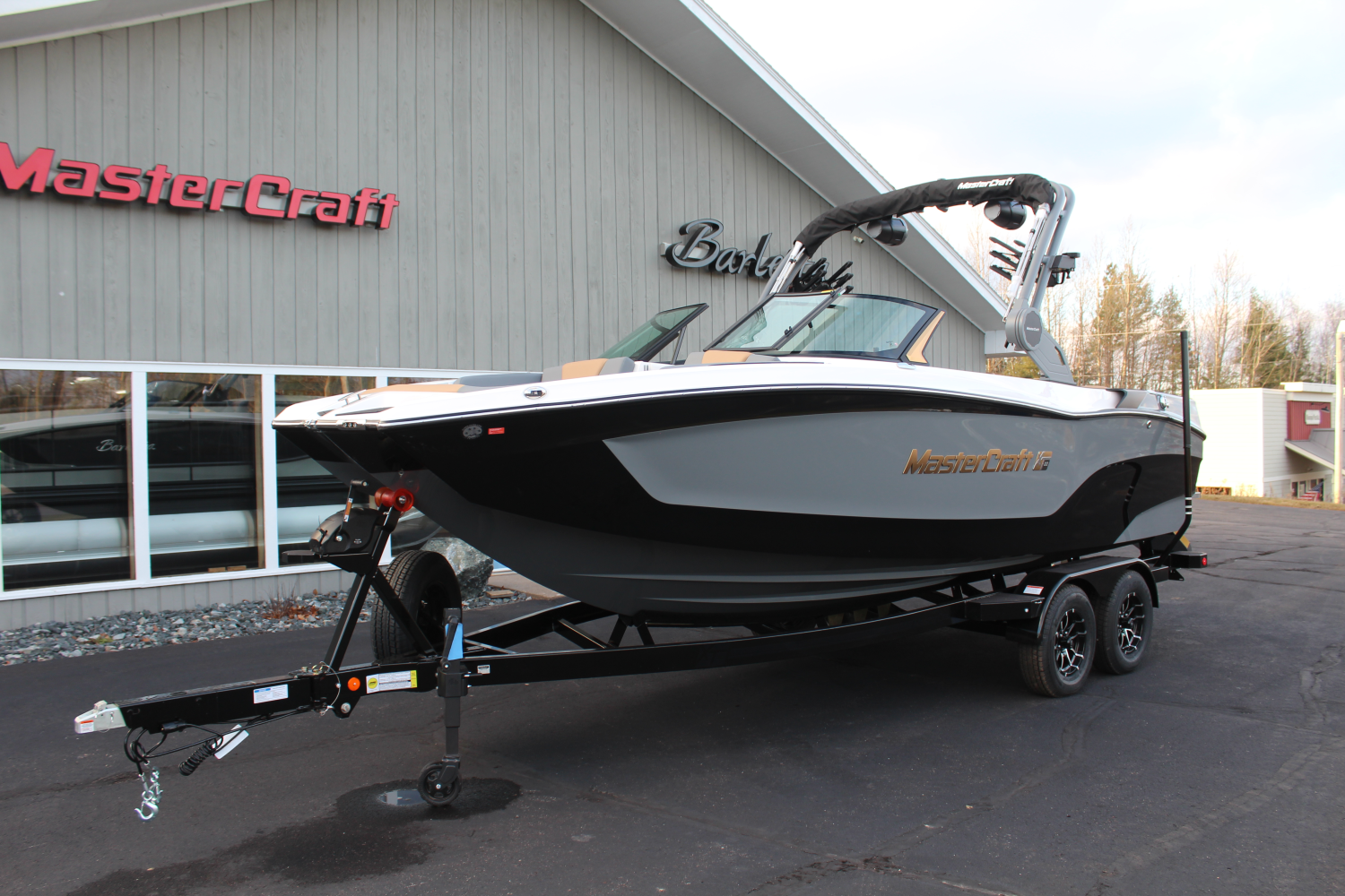 2026 MasterCraft XT22