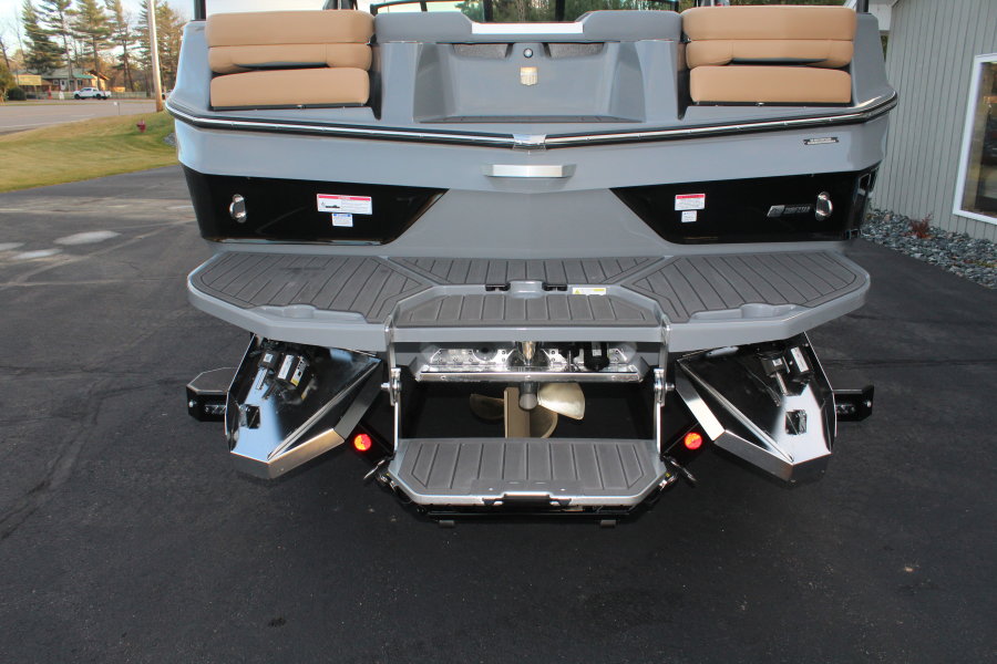 2026-mastercraft-xt22-123300-image5