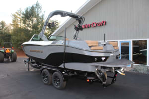 2026-mastercraft-xt22-123300-image7