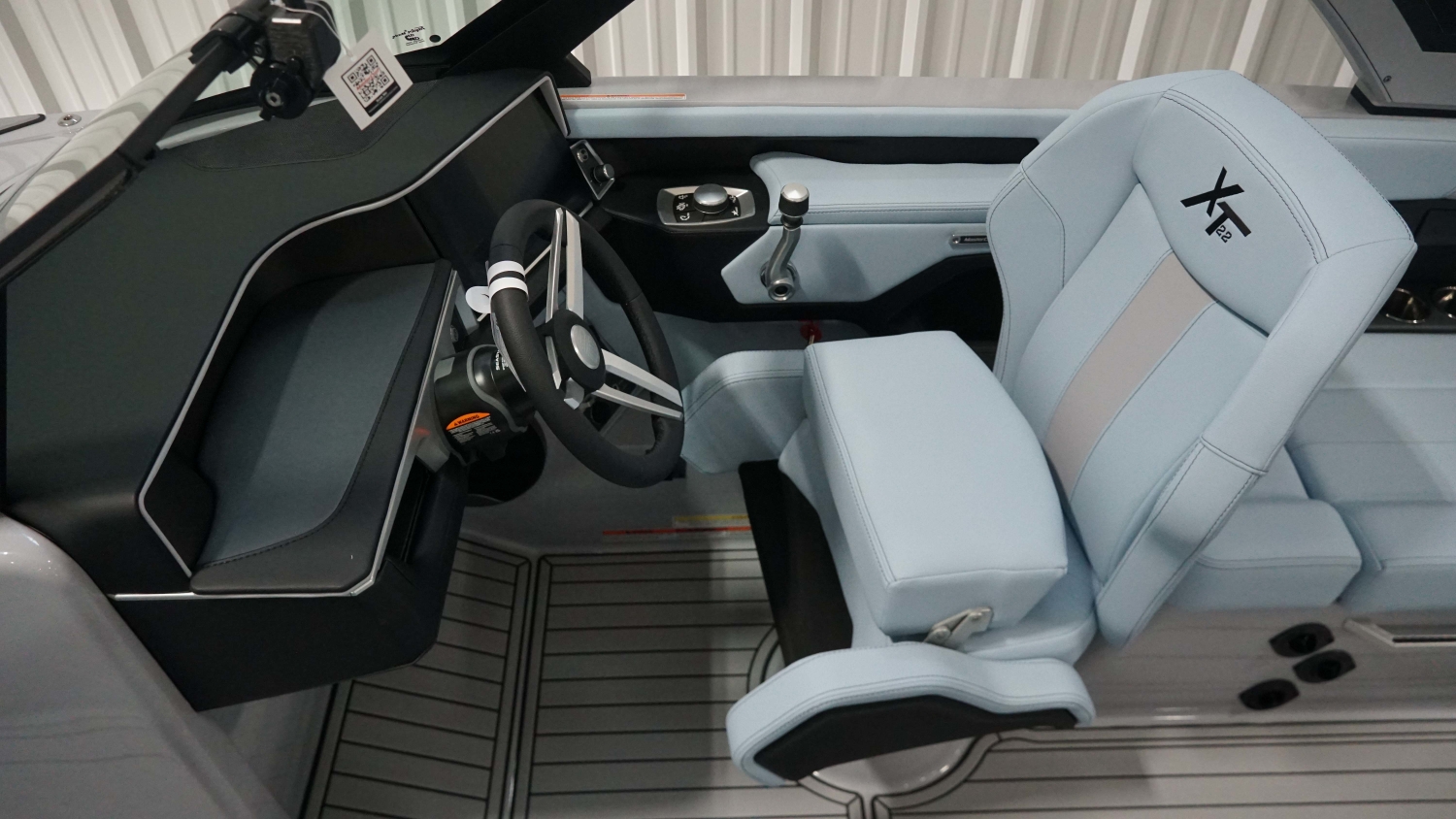 2026 MasterCraft XT22