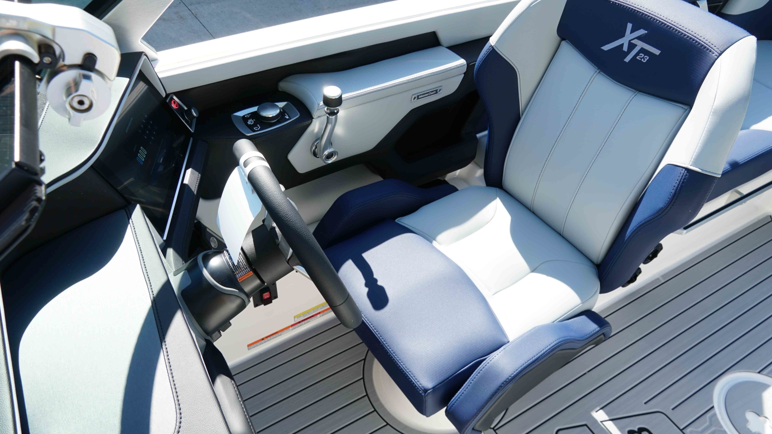 2026 MasterCraft XT23