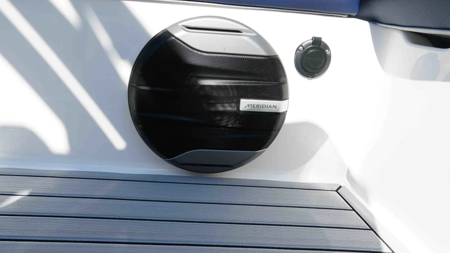 2026-mastercraft-xt23-123303-image27