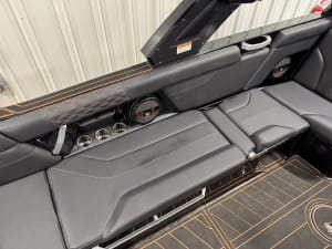 2023-mastercraft-xt24-123307-image15