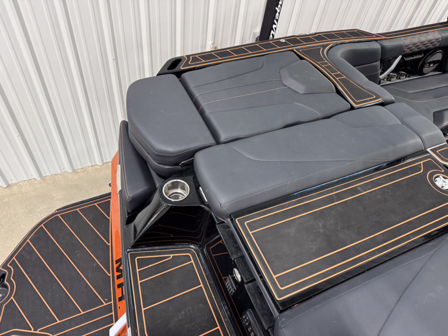 2023 MasterCraft XT24
