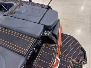 2023-mastercraft-xt24-123307-image8