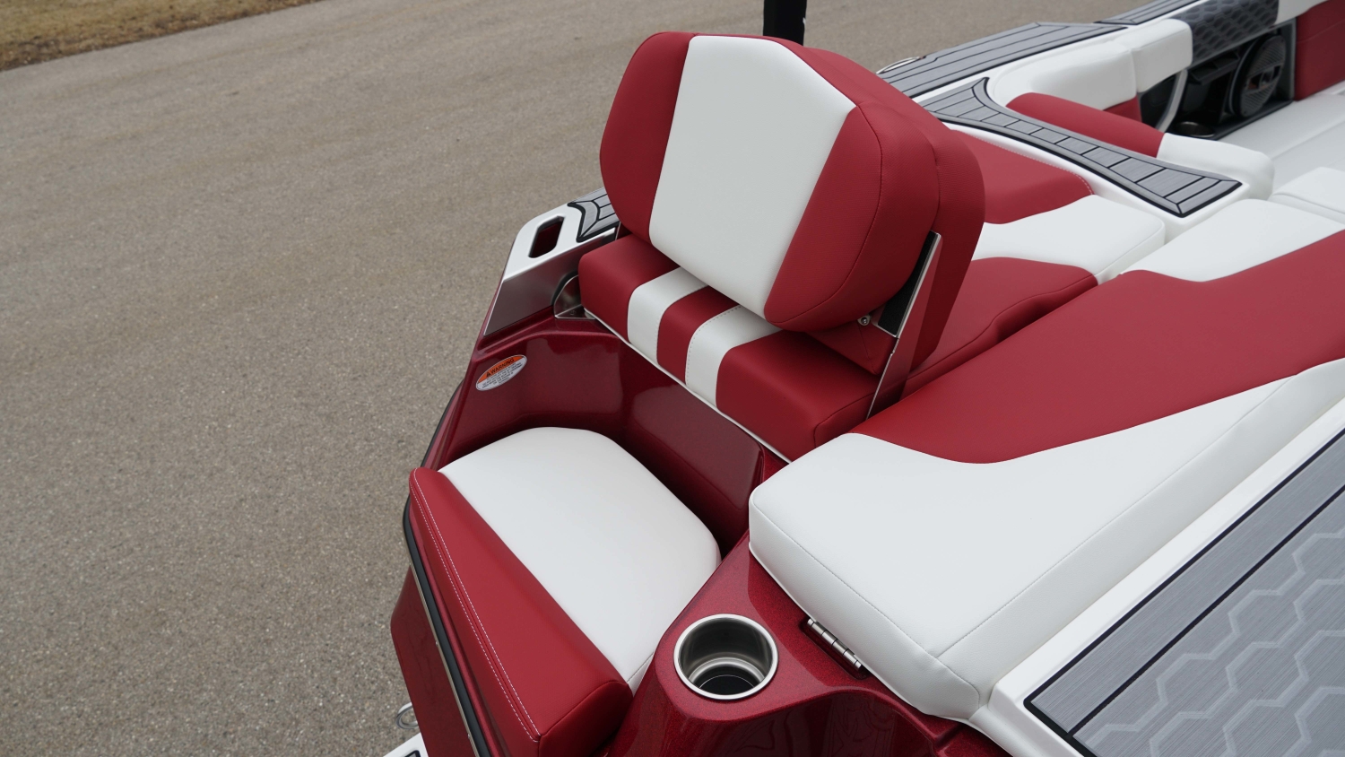 2025 MasterCraft XT24