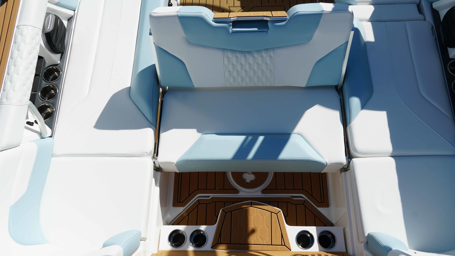 2026 MasterCraft XT24
