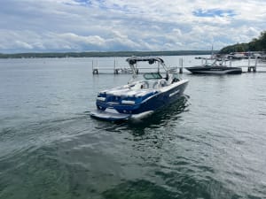 2024-mastercraft-xt24-123310-image2