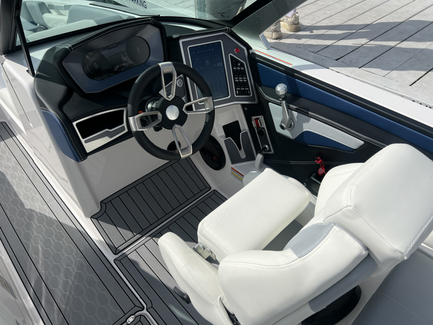 2024 MasterCraft XT24