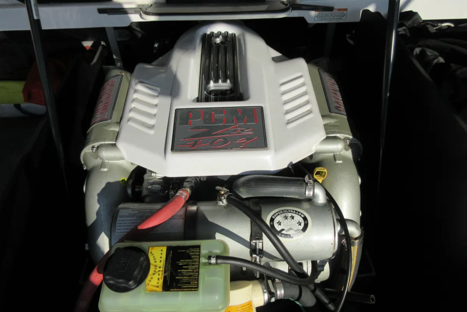 2010 Nautique Super Air 230 TE