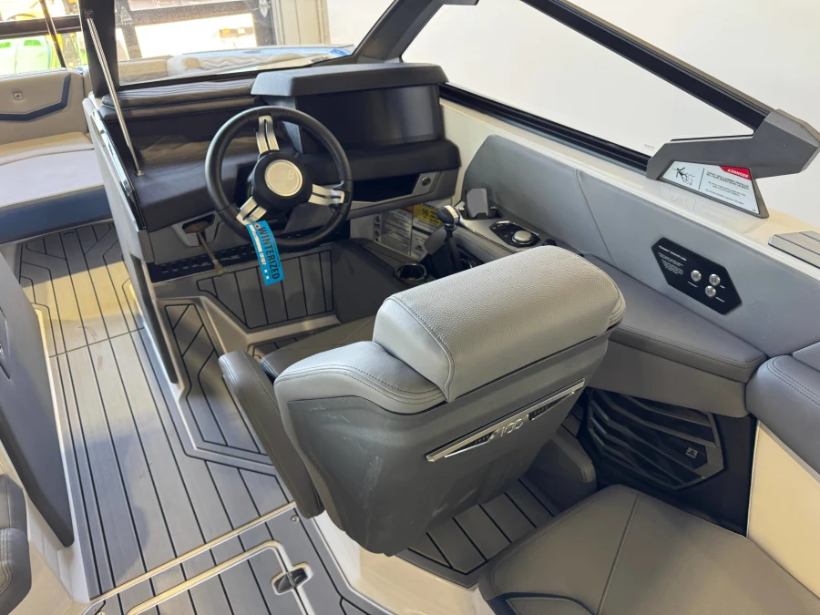 2025-nautique-g23-123347-image23