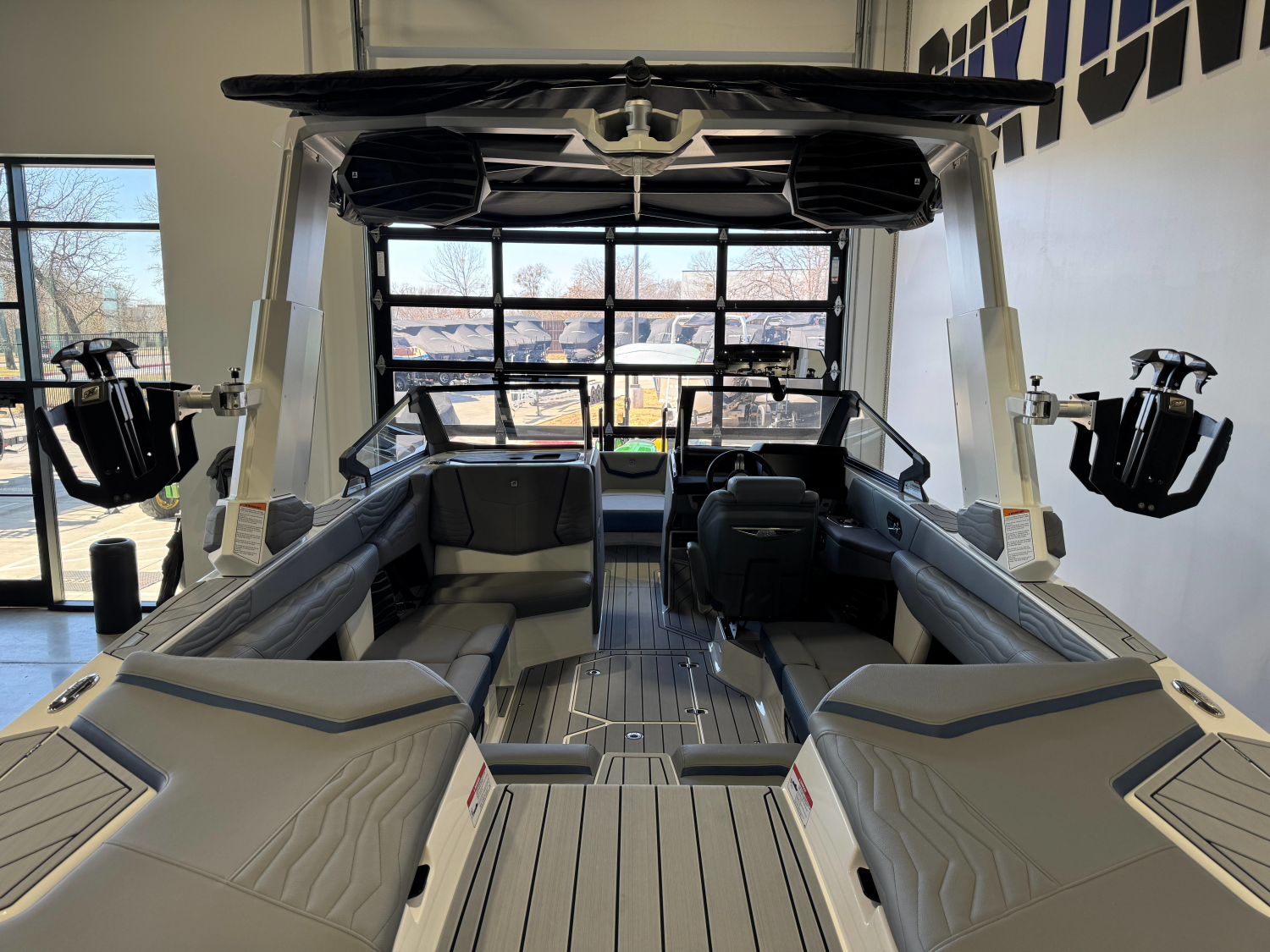 2025 Nautique Super Air Nautique G23