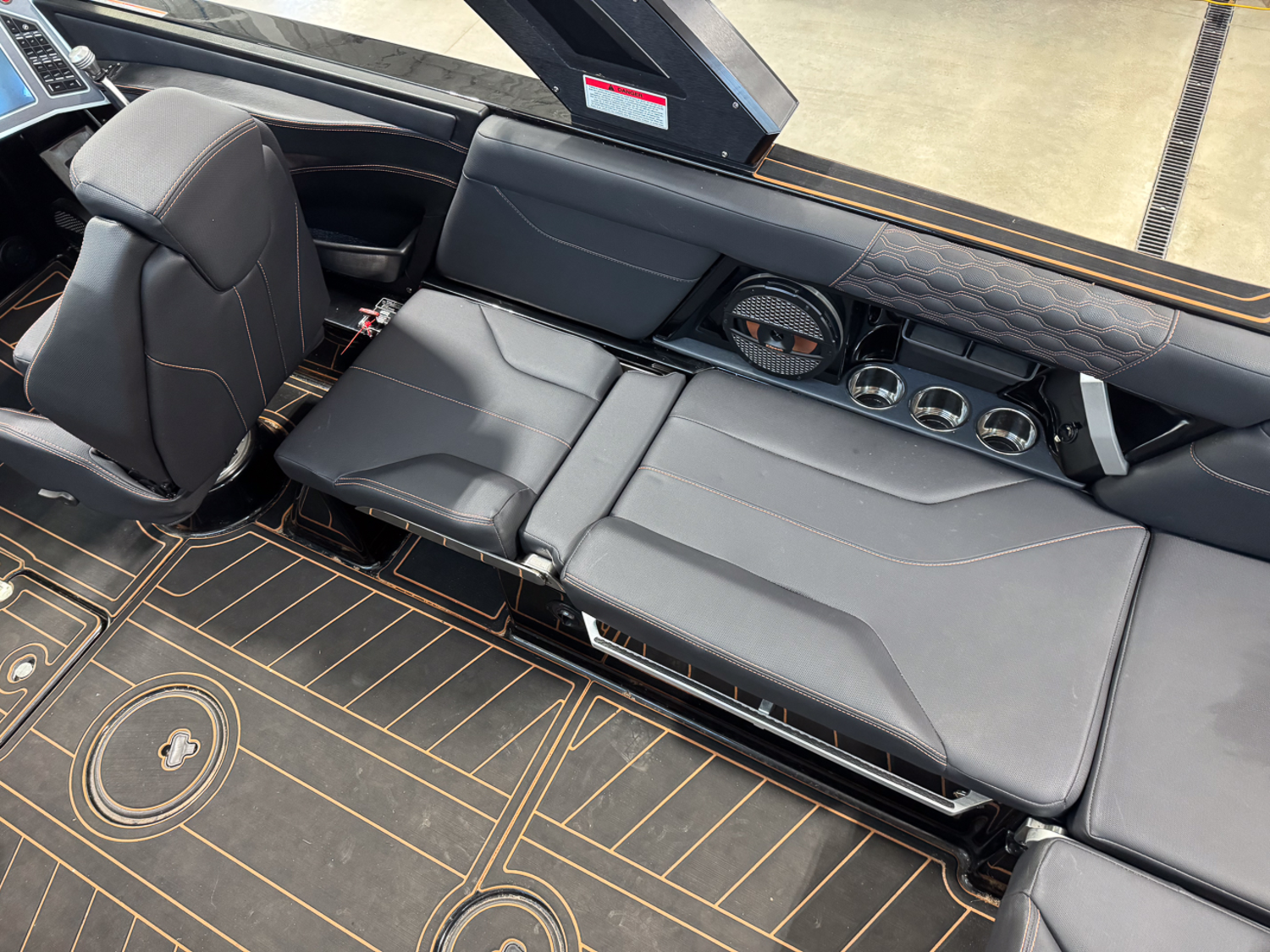 2023 MasterCraft XT24