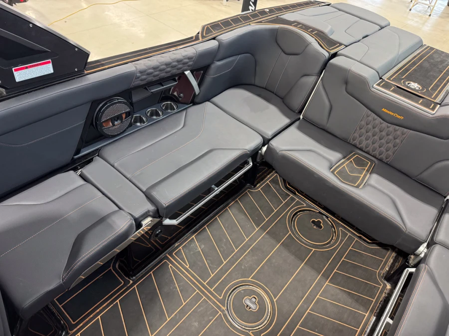 2023-mastercraft-xt24-141959-image25