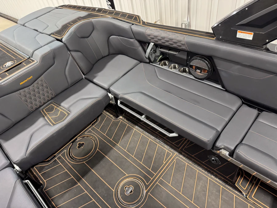 2023-mastercraft-xt24-141959-image26