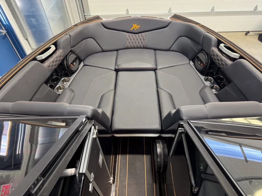 2023-mastercraft-xt24-141959-image29