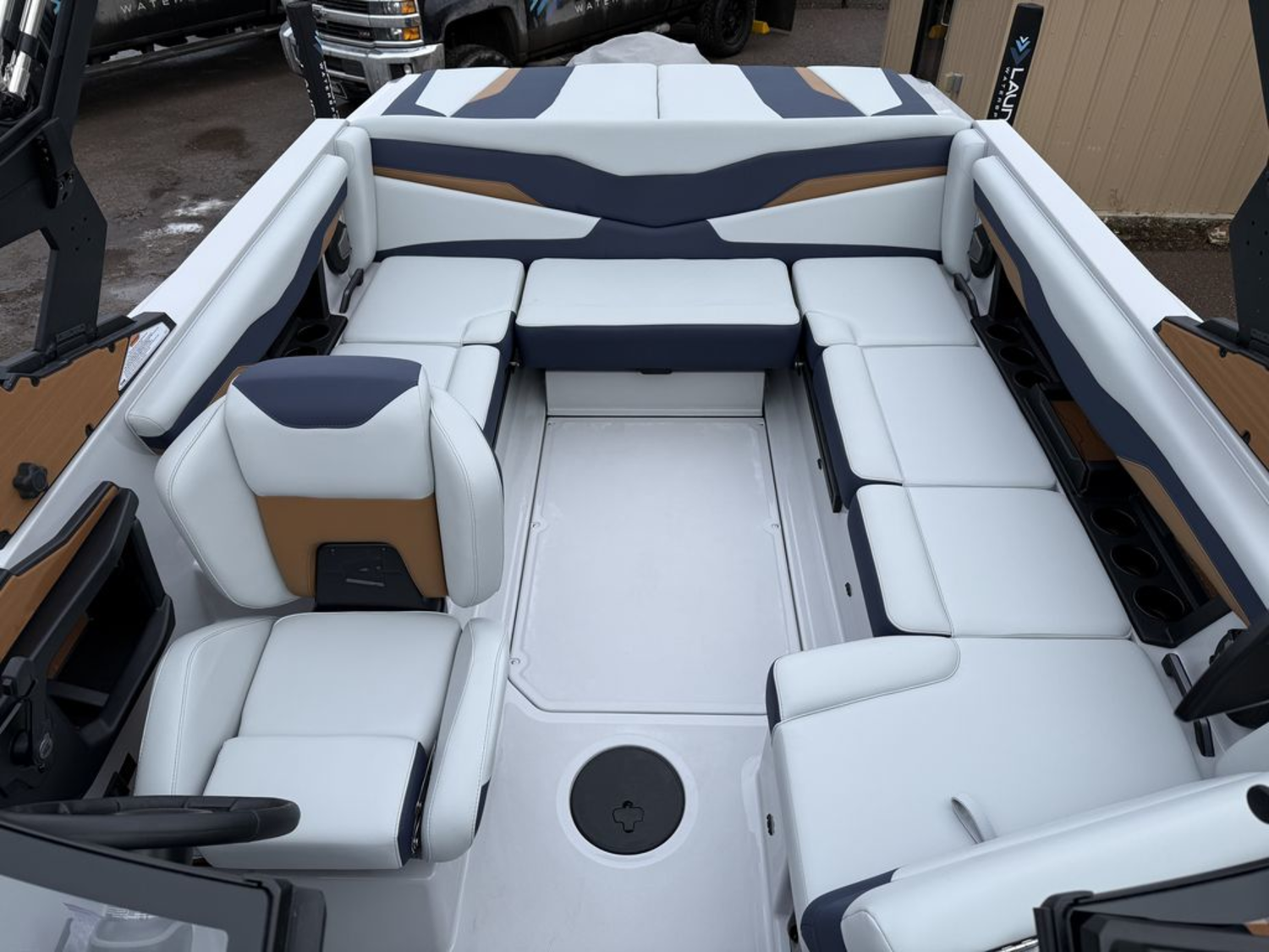 2026 Axis Wake Research T220