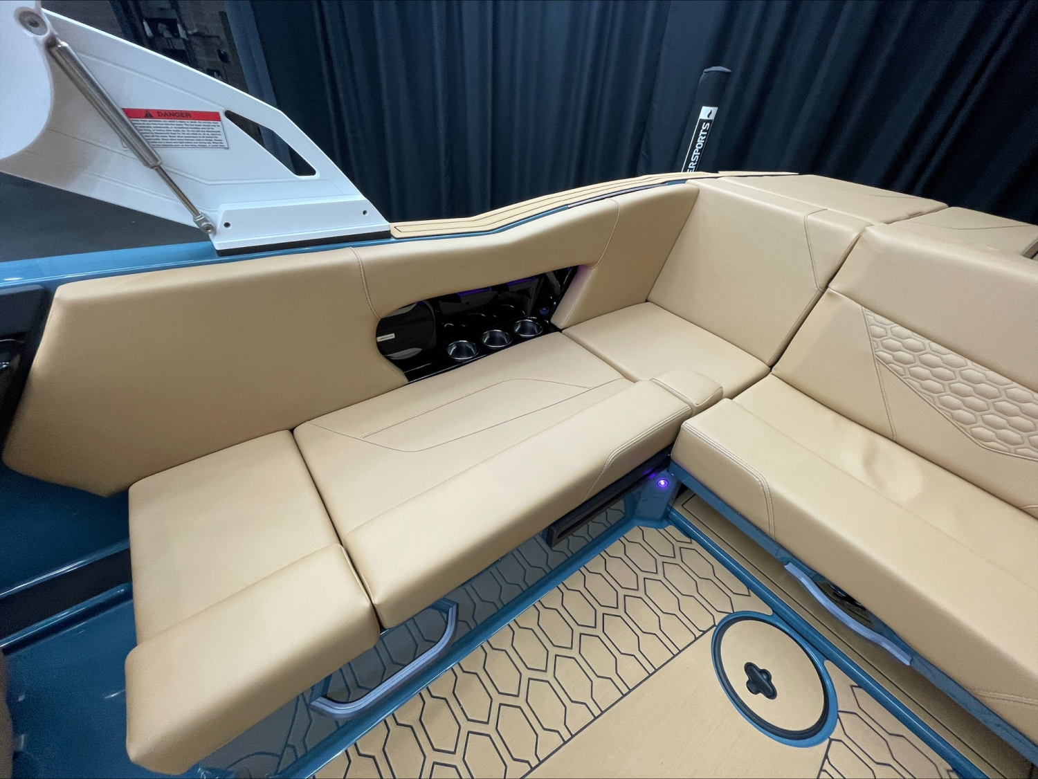 2026 MasterCraft NXT22