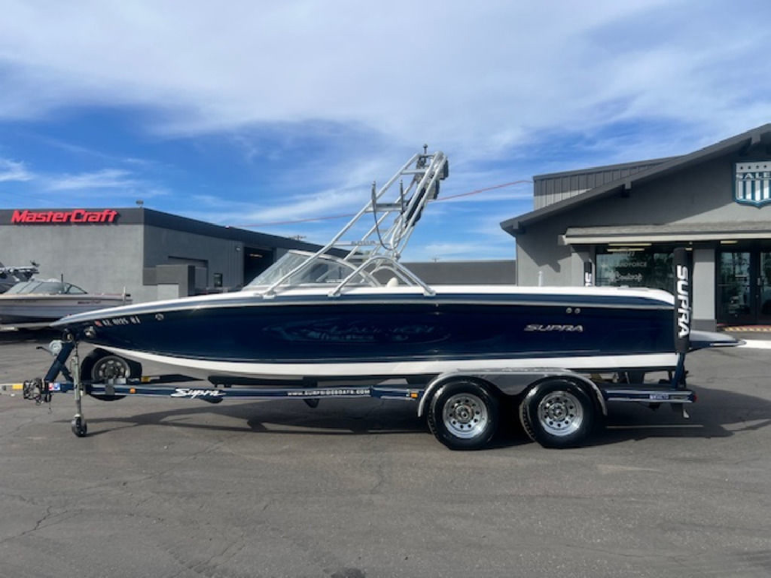 2004 Supra Launch 22 SSV