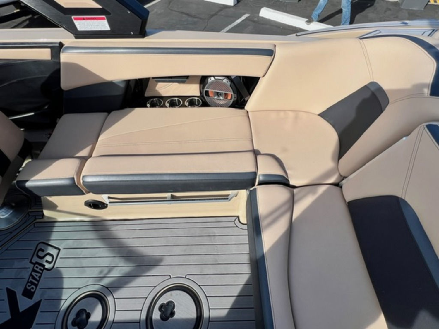 2022 Mastercraft Xstar S