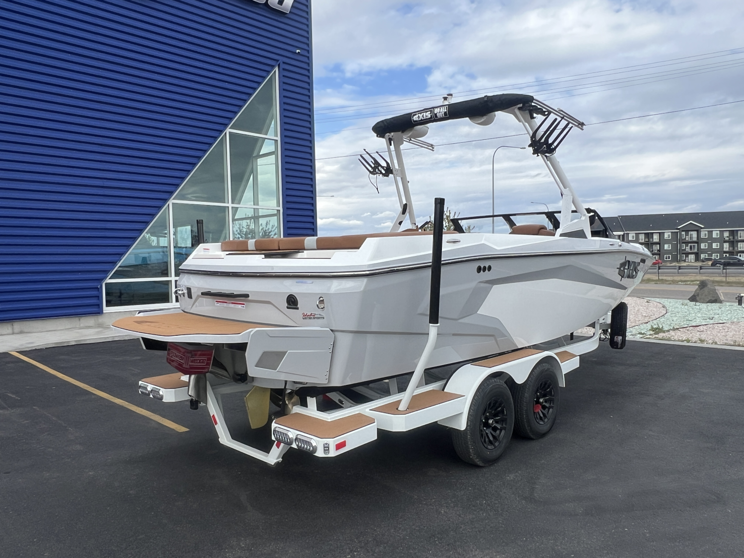 2025 Axis Wake Research A225