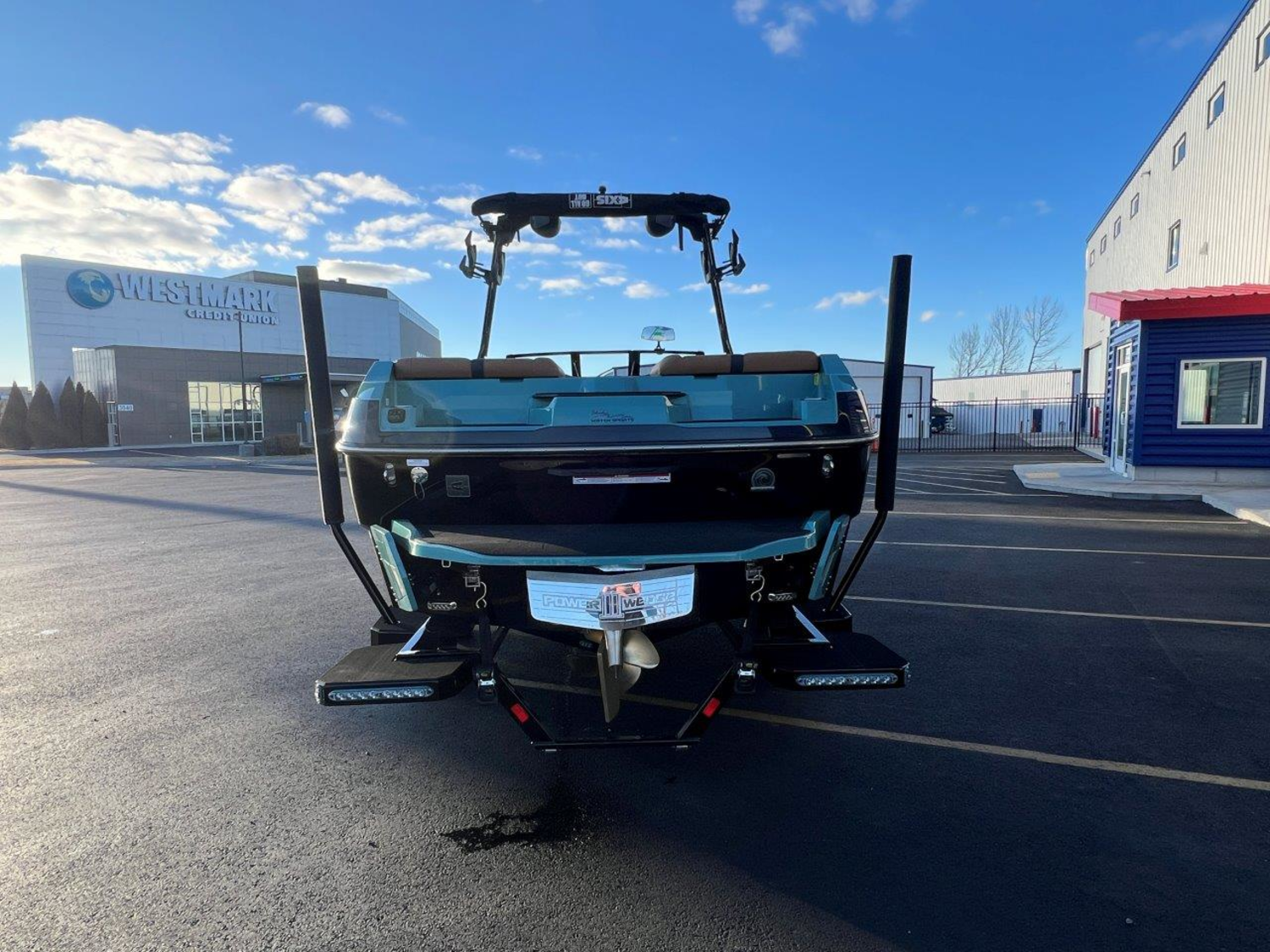 2025 Axis Wake Research A245