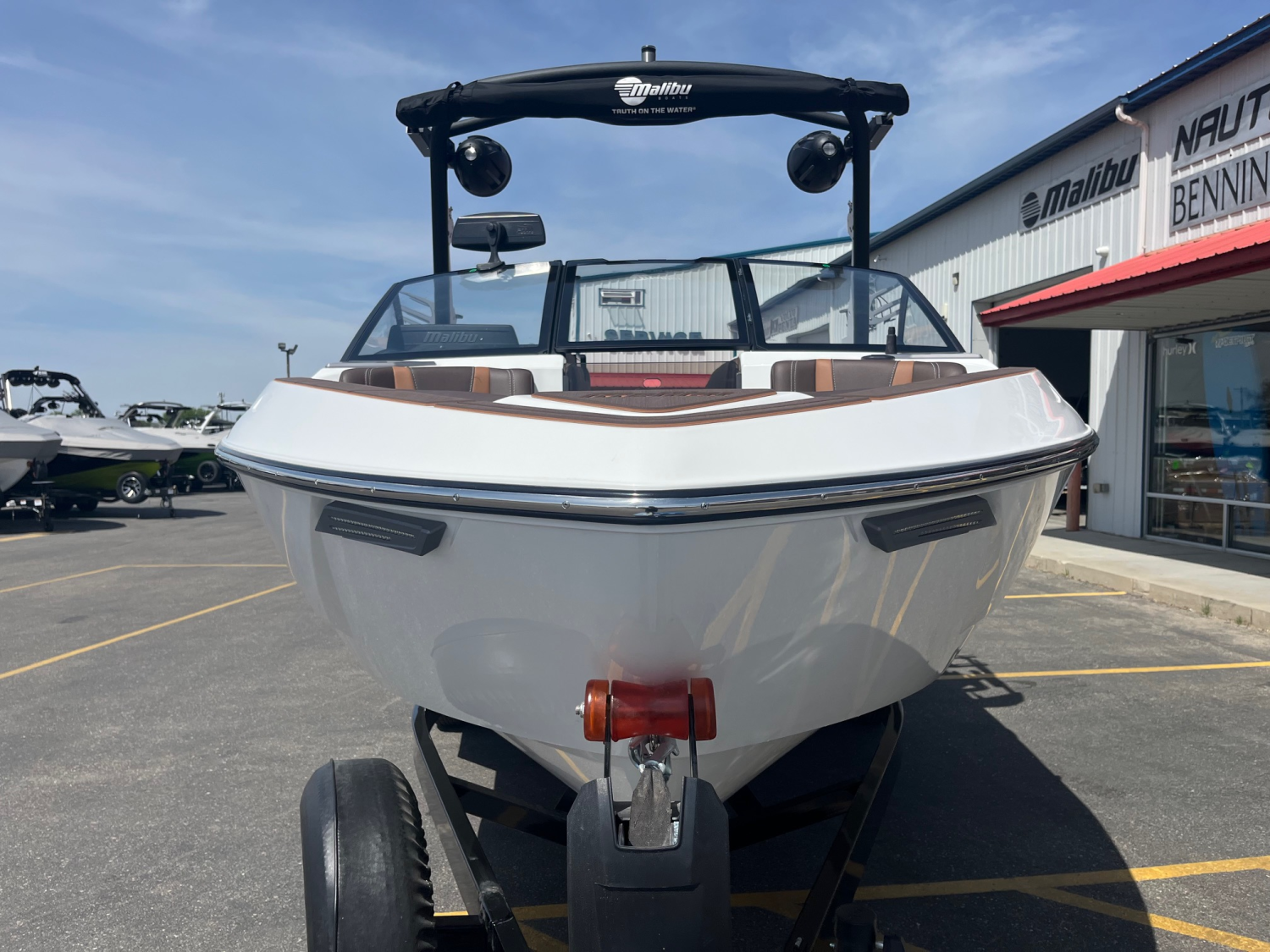 2025 Malibu Boats 22 LSV