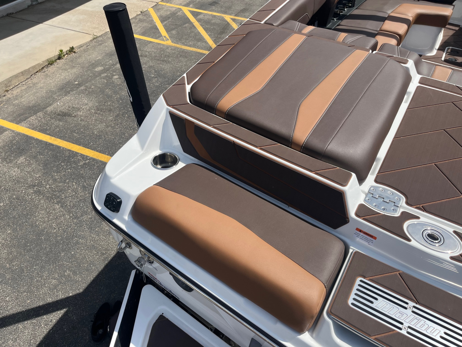 2025 Malibu Boats 22 LSV