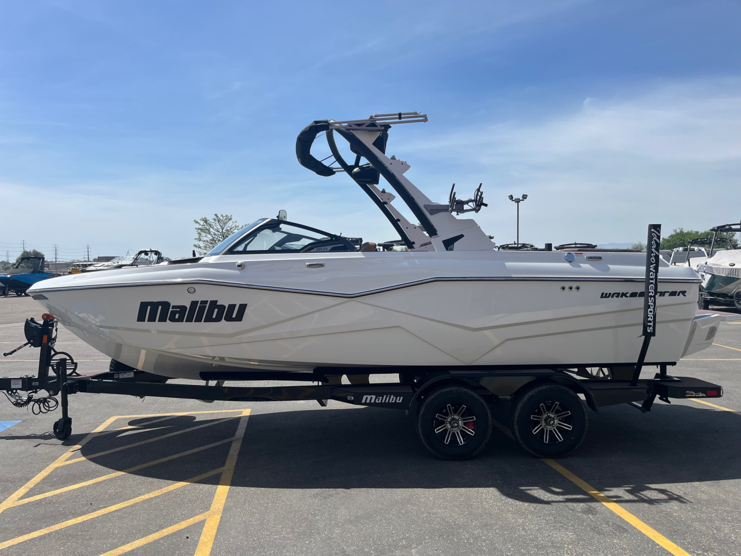 2025 Malibu Boats 22 LSV