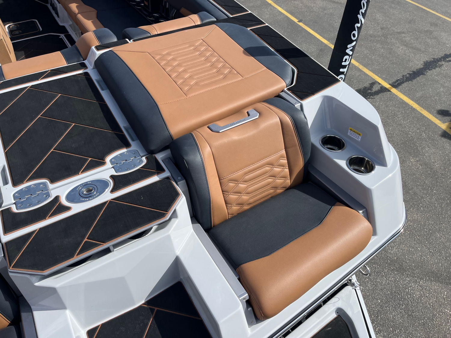 2025 Malibu Boats 26 LSV