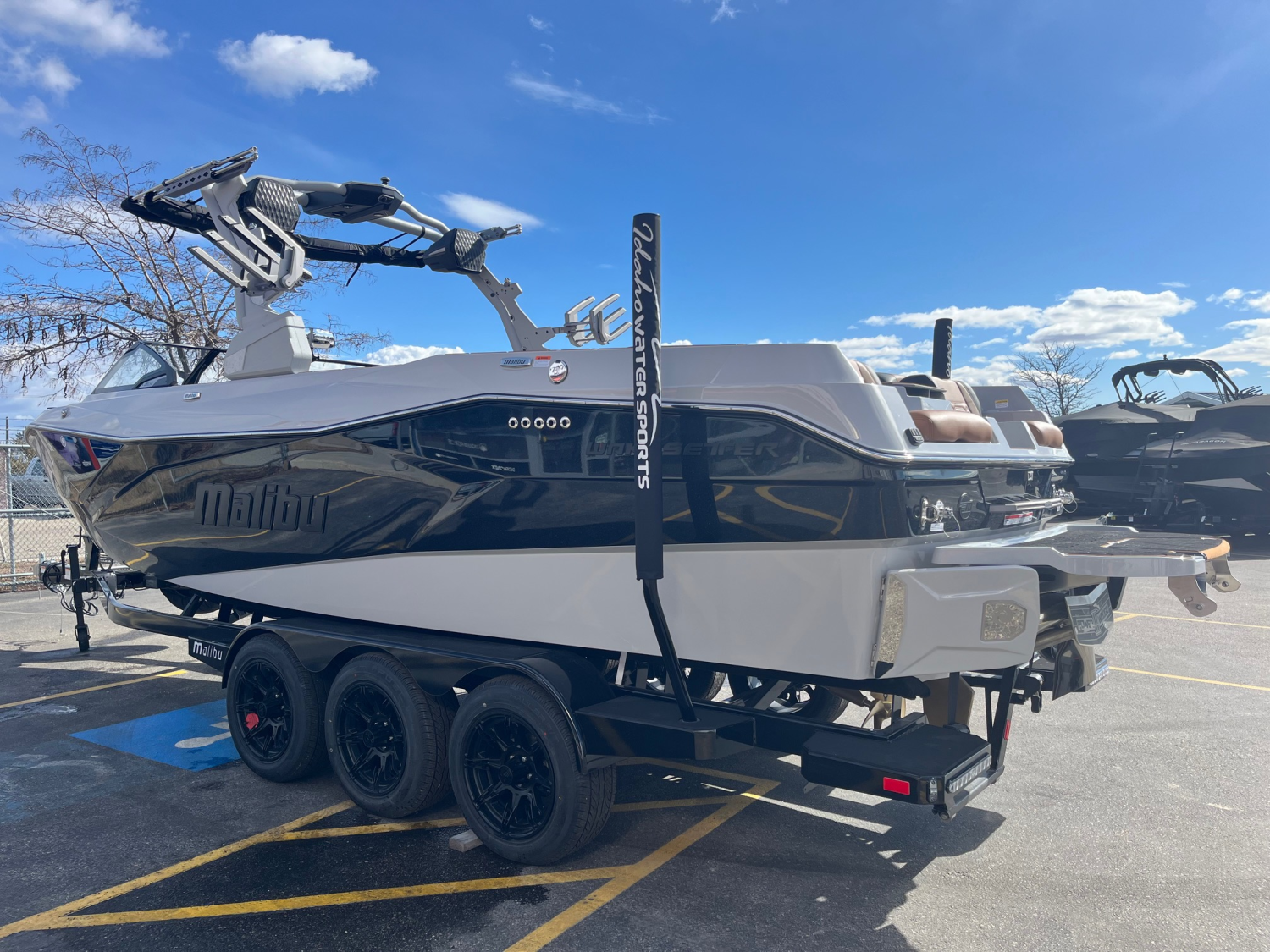 2025 Malibu Boats 26 LSV