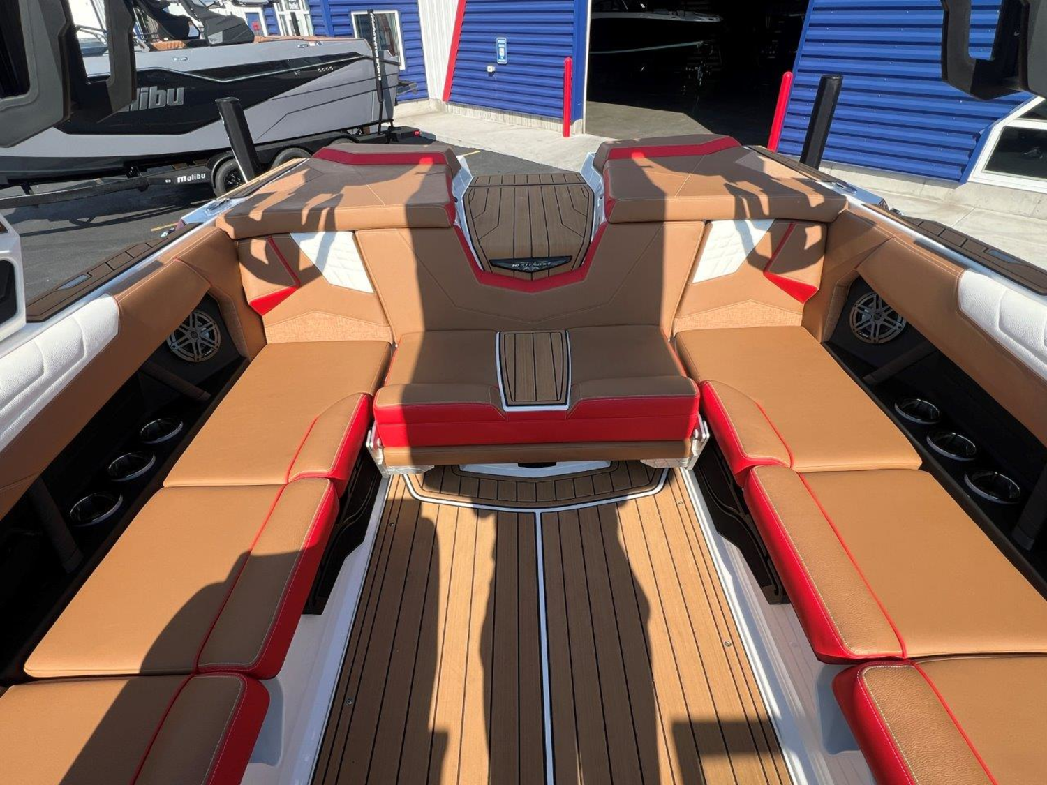 2025 Nautique S23