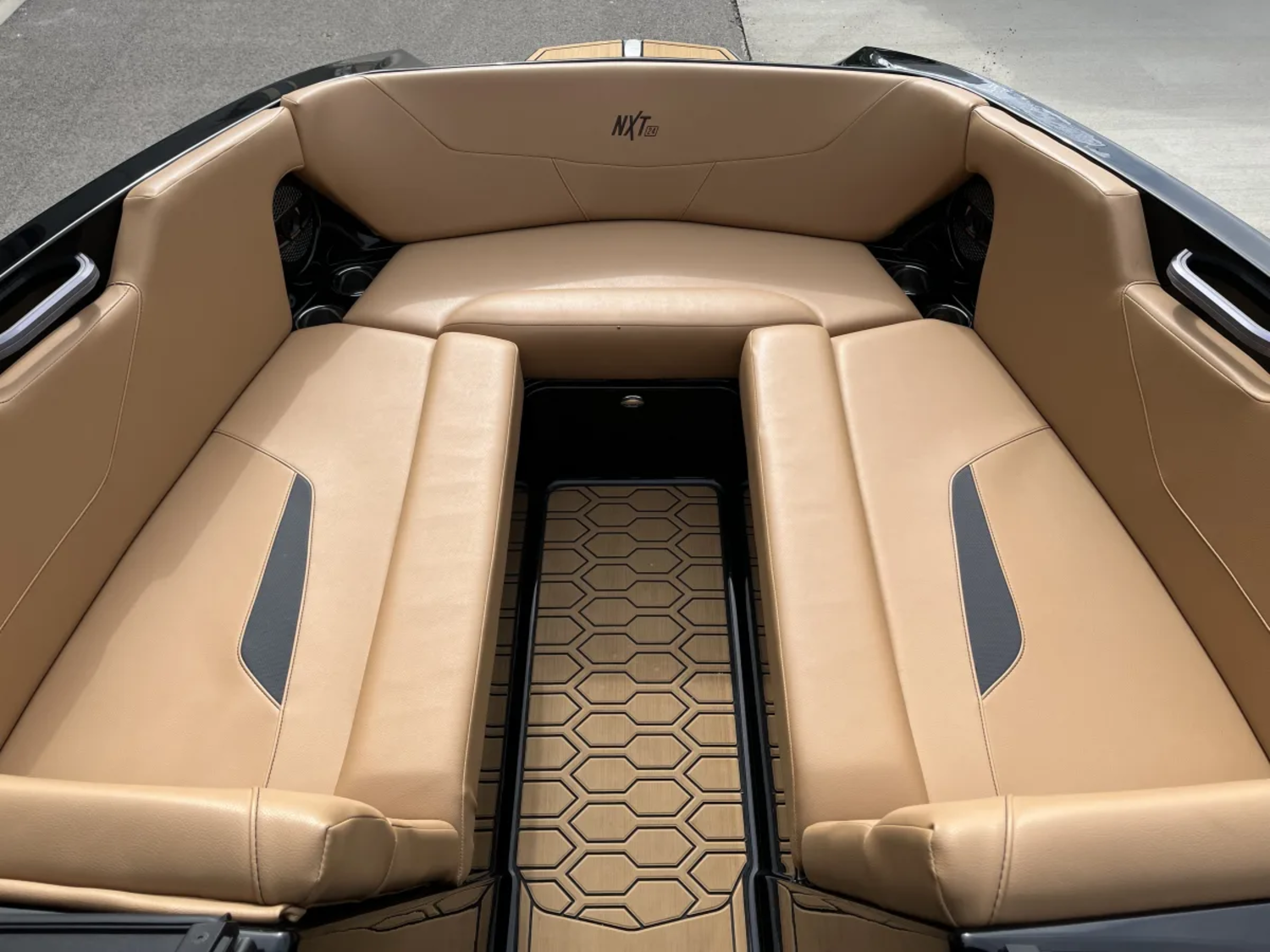 2023 MasterCraft NXT24