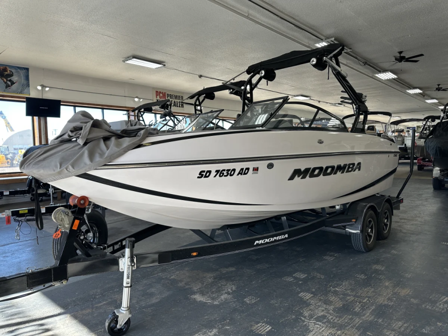 2018 Moomba Boats Craz for sale in Sioux Falls, South Dakota