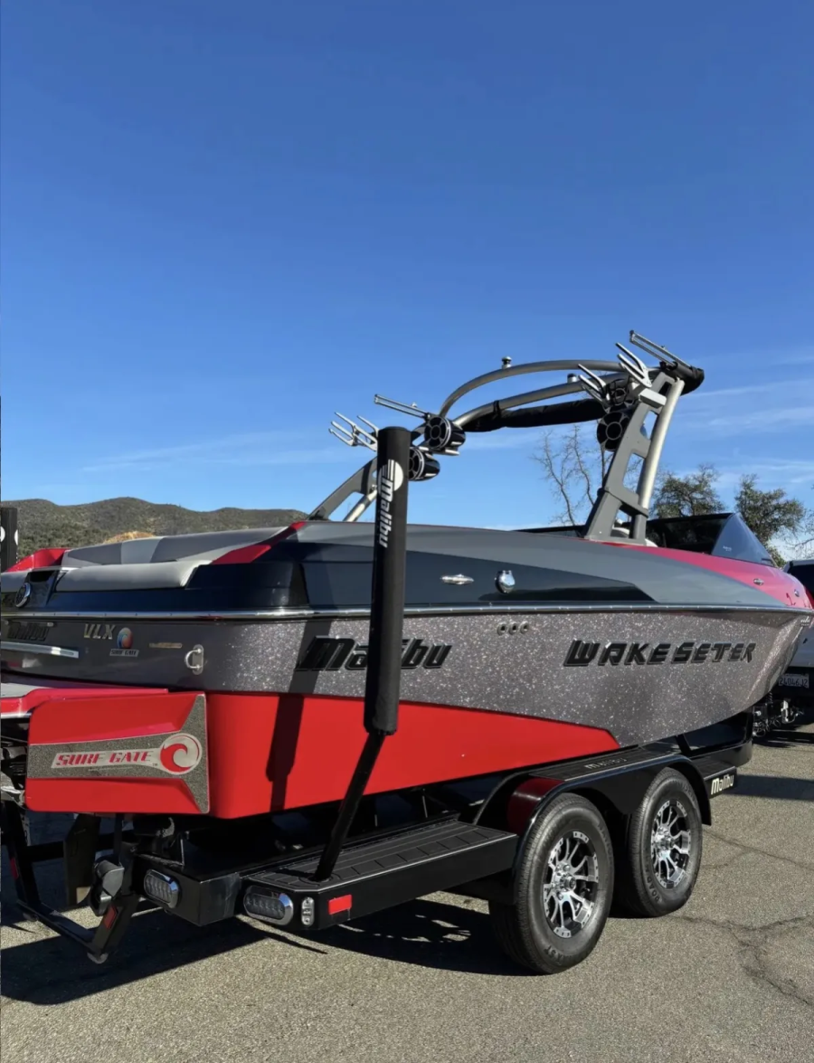 2016 Malibu Boats Wakesetter VLX for sale in Anderson, California