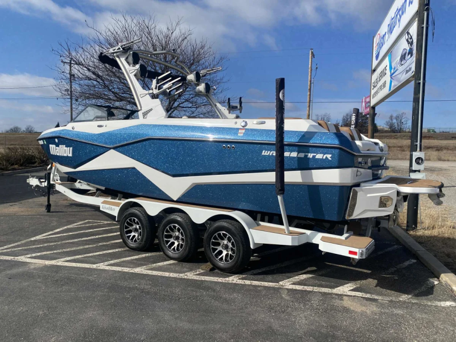 2022 Malibu Boats Wakesetter 25 LSV for sale in Edmond, Oklahoma