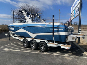 2022 Malibu Boats Wakesetter 25 LSV for sale in Edmond, Oklahoma