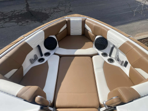 2022 Malibu Boats Wakesetter 25 LSV for sale in Edmond, Oklahoma