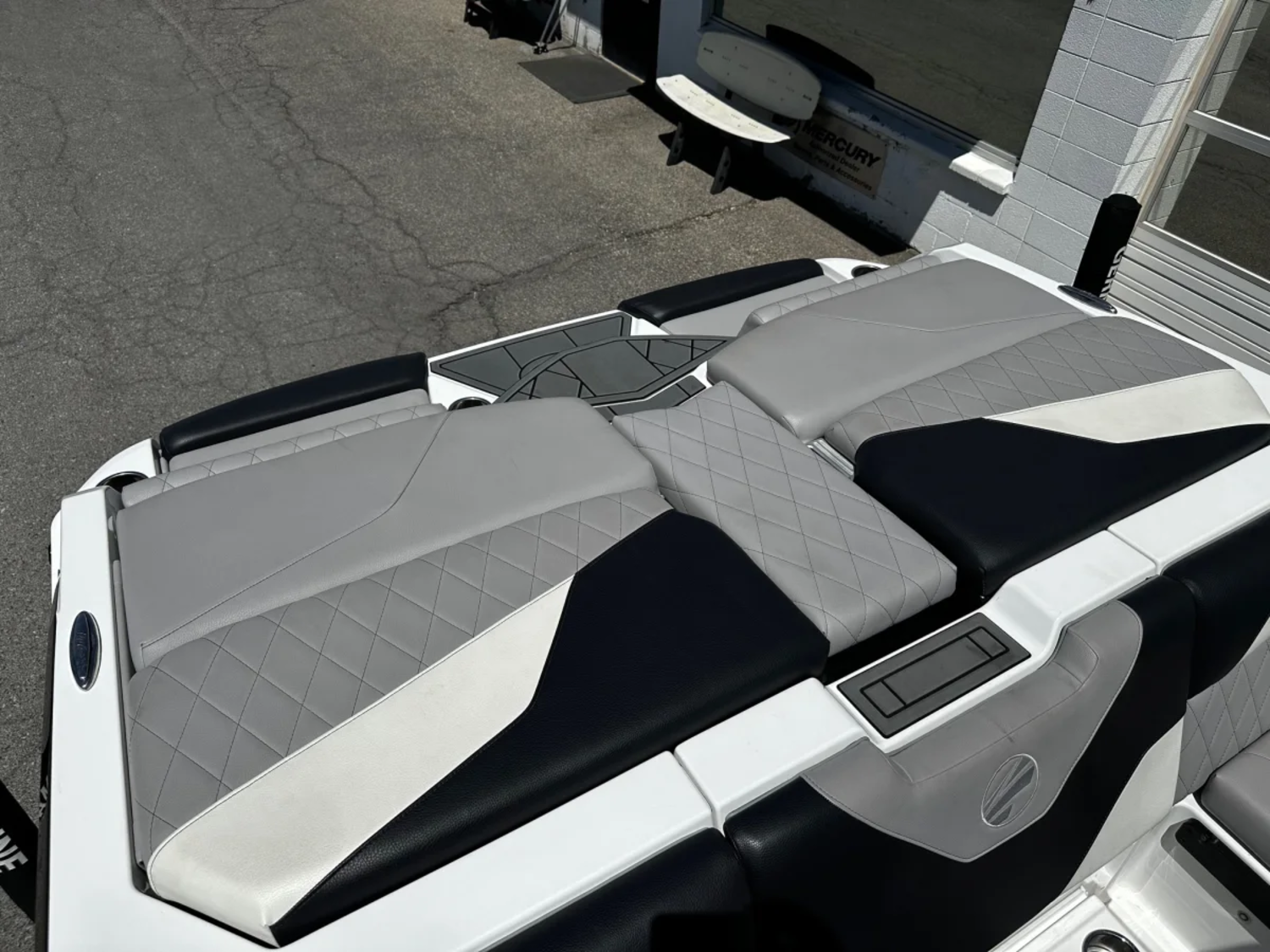 2021 23' Tige "Z3" Bowrider