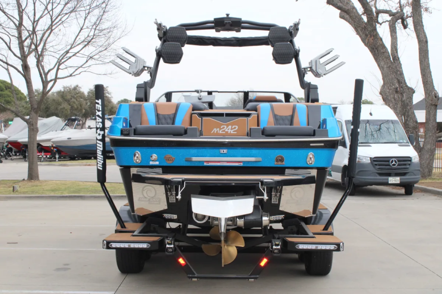 2026 Malibu Boats M242 for sale in Dallas, Texas