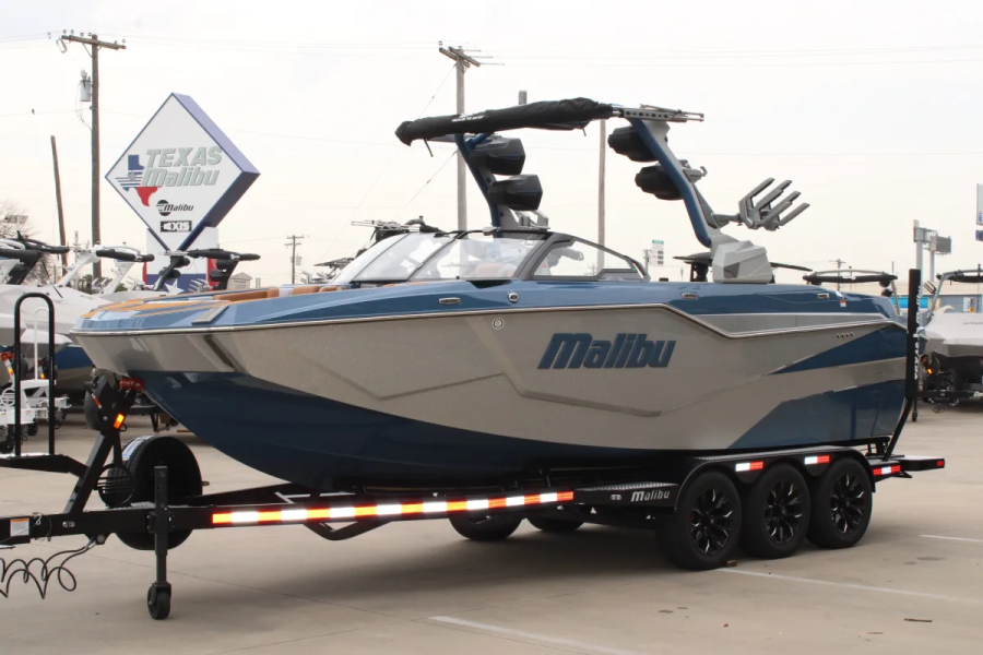 2026 Malibu Boats M242 for sale in Dallas, Texas
