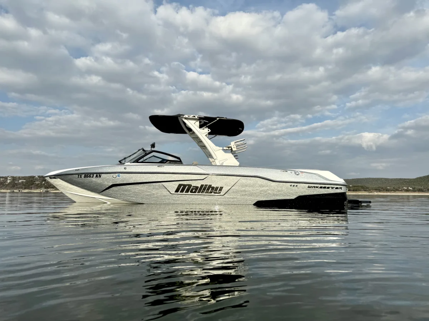 2021 Malibu 25LSV